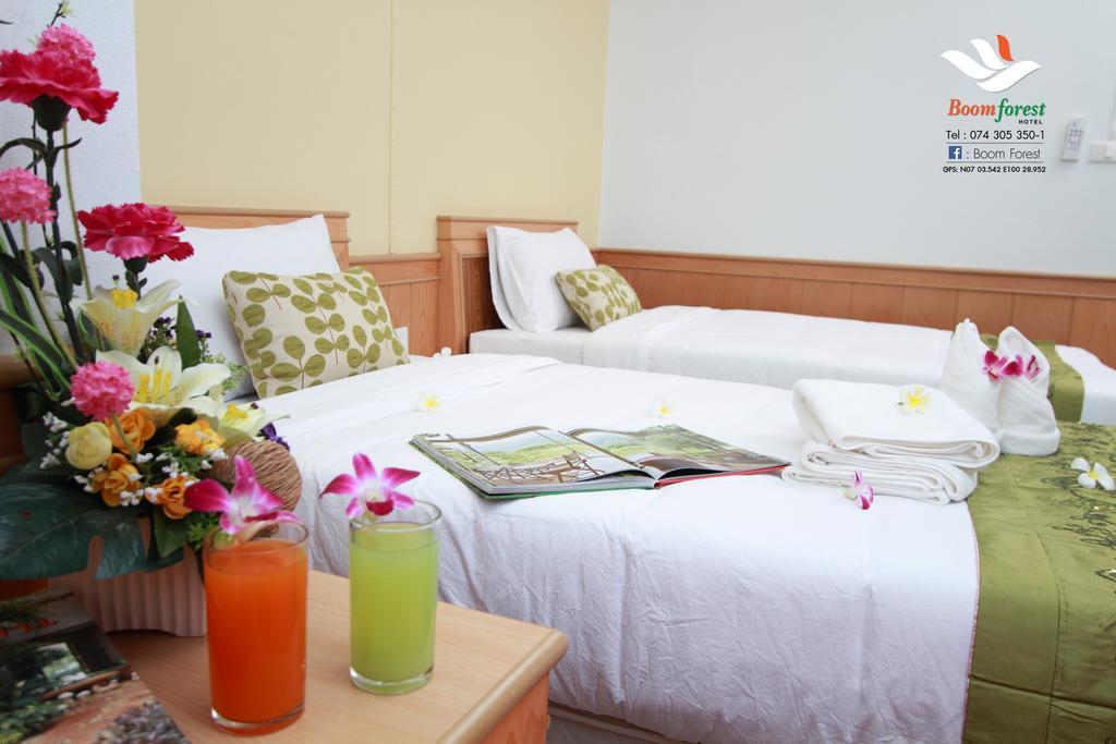 Boom Forest Hotel Hat Yai Bagian luar foto