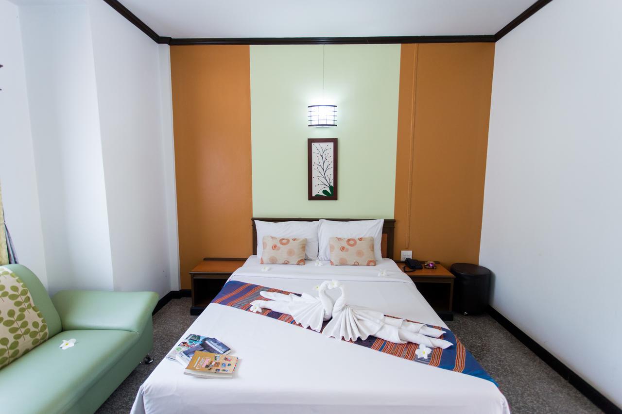 Boom Forest Hotel Hat Yai Bagian luar foto