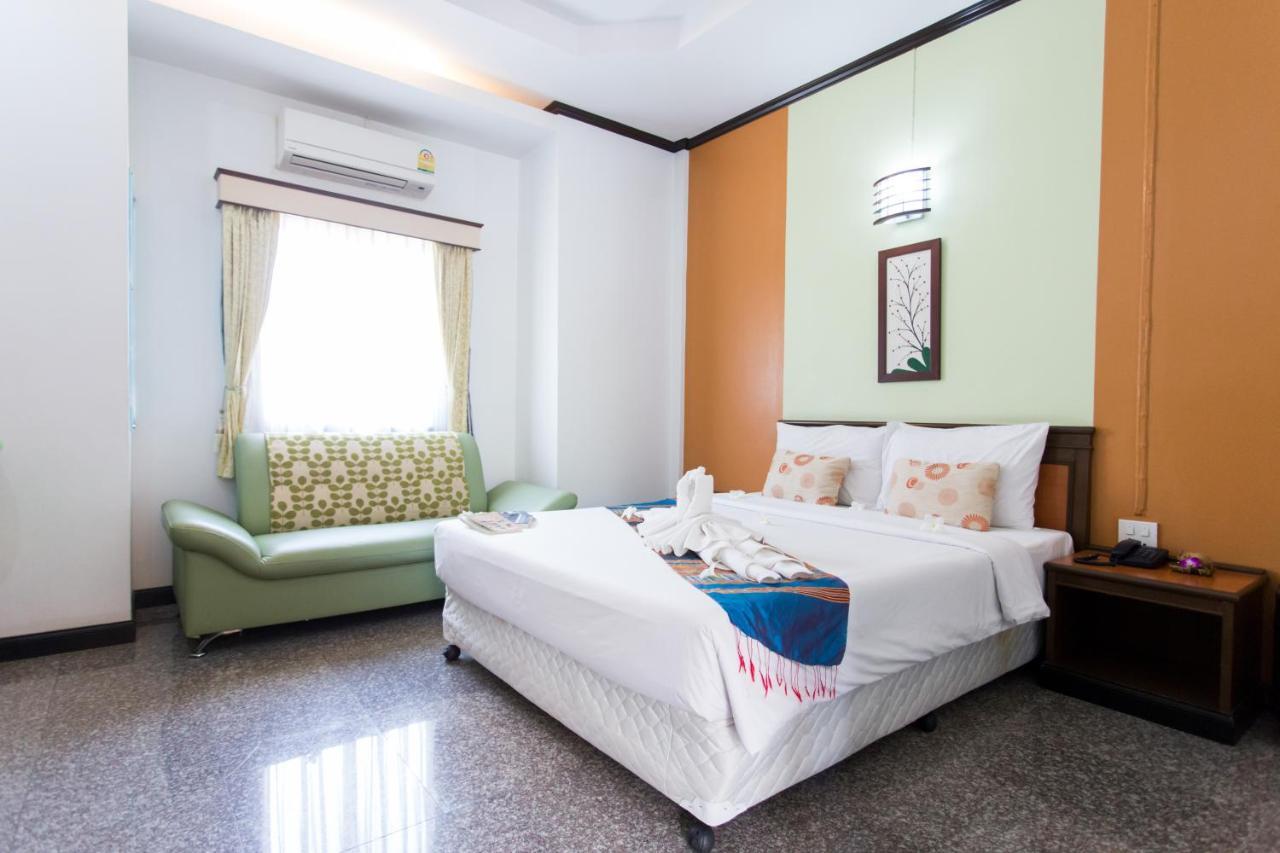 Boom Forest Hotel Hat Yai Bagian luar foto