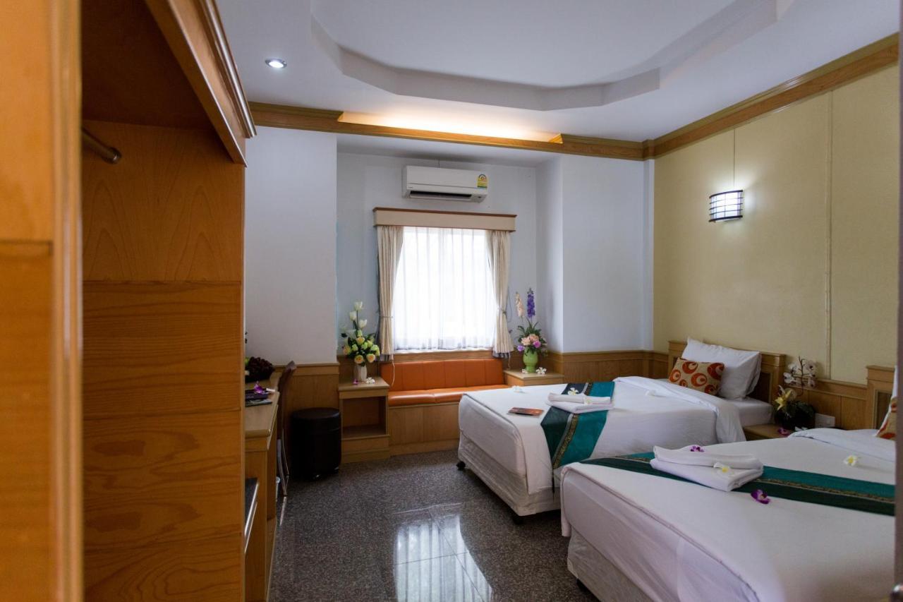 Boom Forest Hotel Hat Yai Bagian luar foto